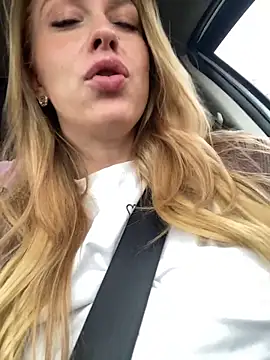 Sweet   Emily online show from 10-10-25, 01:12