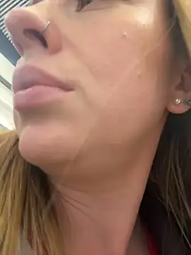 Sweet   Emily online show from 11-19-25, 01:22