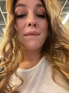 Sweet   Emily online show from 01-24-25, 02:51