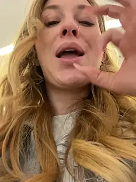 Sweet   Emily online show from 09-18-25, 01:47