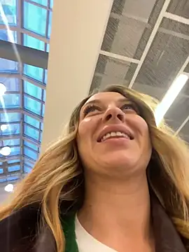 Sweet   Emily online show from 01-18-26, 01:14