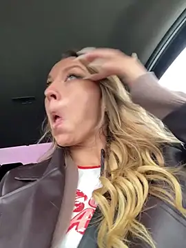 Sweet   Emily online show from 11-08-25, 12:42