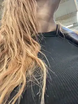 Sweet   Emily online show from 01-14-25, 10:23