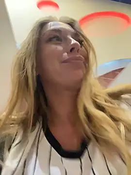 Sweet   Emily online show from 11-09-25, 12:42