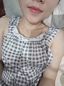 Snapshot of 2_sex chatting on 07-12-26, 11:55 2 sex online show from 07-12-26, 11:55