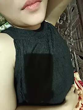 Snapshot of 2_sex chatting on 06-26-26, 05:30 2 sex online show from 06-26-26, 05:30