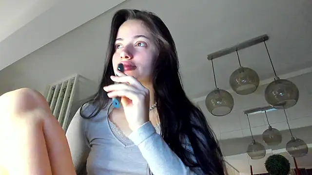 IreneVON online show from 11-10-25, 04:39