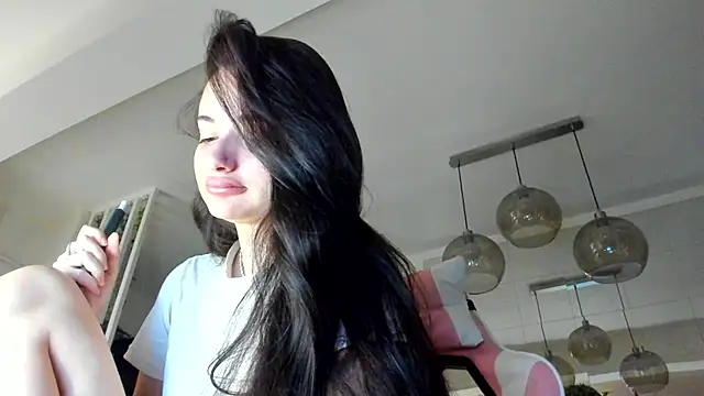 IreneVON online show from 11-14-25, 04:27