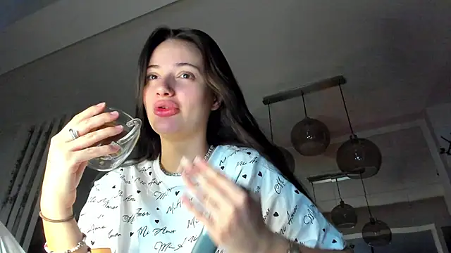 IreneVON online show from 11-28-25, 06:02