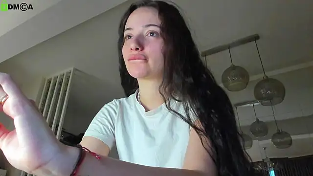 IreneVON online show from 03-28-26, 04:46