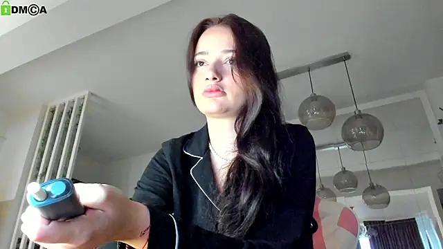 IreneVON online show from 05-02-26, 03:56