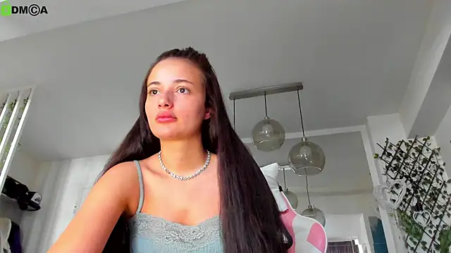 Snapshot of IreneVON chatting on 06-27-26, 05:35 IreneVON online show from 06-27-26, 05:35