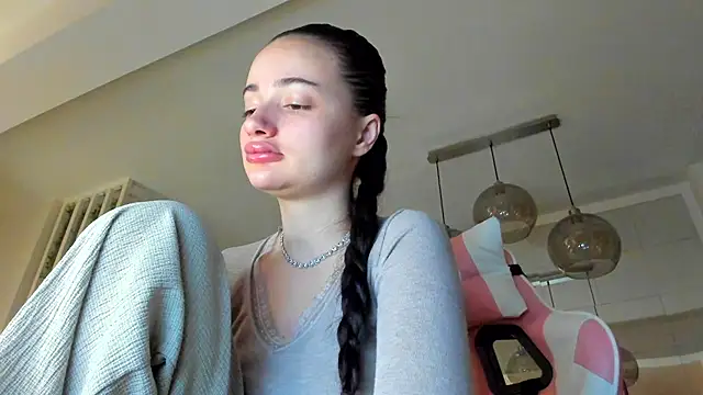 IreneVON online show from 01-13-26, 03:43