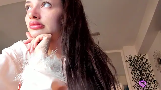 Snapshot of IreneVON chatting on 03-04-25, 03:26 IreneVON online show from 03-04-25, 03:26