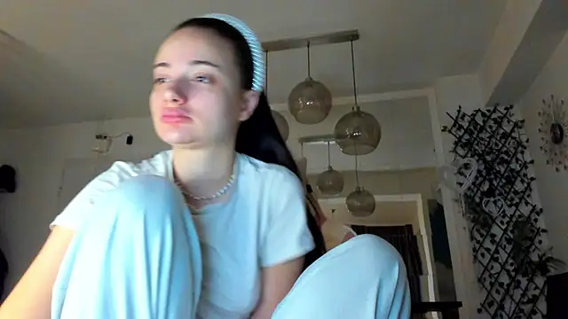 IreneVON online show from 02-18-26, 05:05