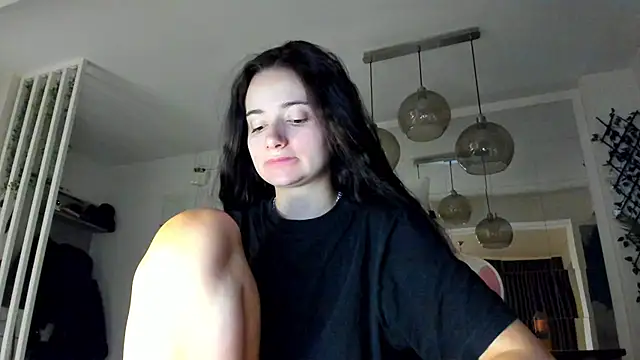 IreneVON online show from 02-08-26, 04:43