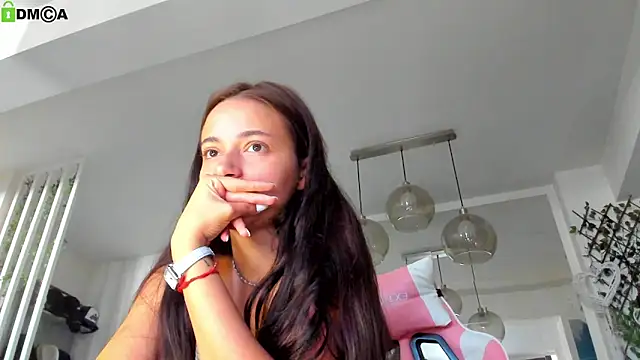 Snapshot of IreneVON chatting on 06-28-26, 05:14 IreneVON online show from 06-28-26, 05:14