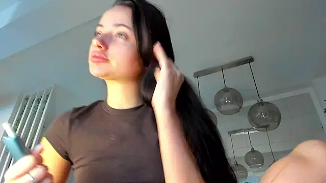 IreneVON online show from 11-22-25, 06:01