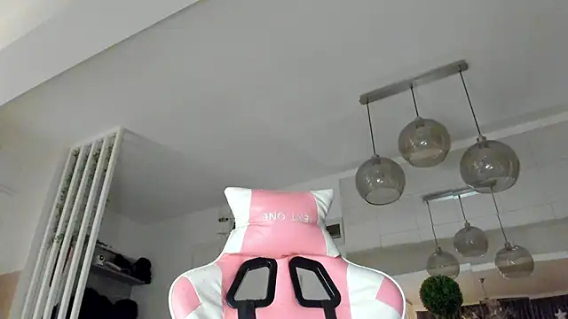 IreneVON online show from 02-03-26, 05:05