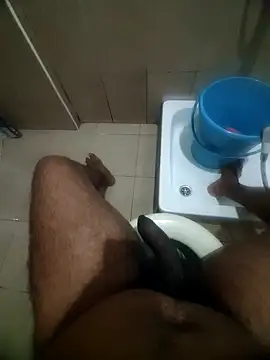 Snapshot of sexymallusexymale chatting on 03-02-25, 06:35 sexymallusexymale online show from 03-02-25, 06:35