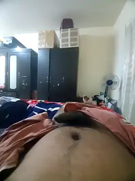 Snapshot of sexymallusexymale chatting on 12-25-24, 04:33 sexymallusexymale online show from 12-25-24, 04:33