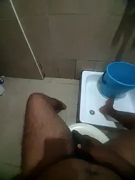 Snapshot of sexymallusexymale chatting on 02-10-25, 01:24 sexymallusexymale online show from 02-10-25, 01:24