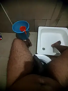 Snapshot of sexymallusexymale chatting on 10-05-25, 02:46 sexymallusexymale online show from 10-05-25, 02:46