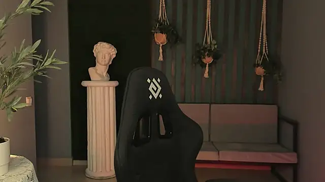 FioraMarmoris online show from 11-07-25, 05:12