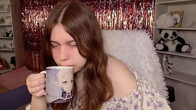 FioraMarmoris online show from 04-19-26, 05:19