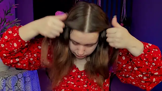 FioraMarmoris online show from 09-19-25, 05:22