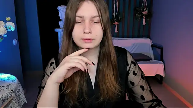FioraMarmoris online show from 05-23-26, 05:17