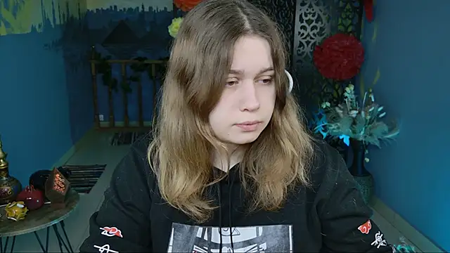 FioraMarmoris online show from 03-23-25, 05:10