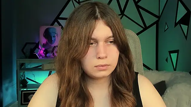 FioraMarmoris online show from 10-13-25, 01:45