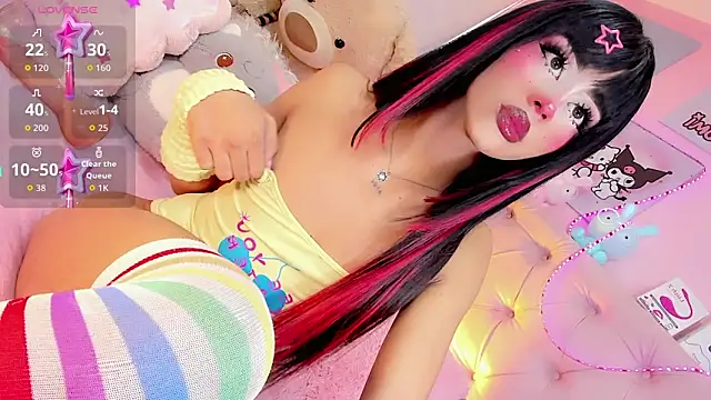 Cute Roxxy online show from 05-24-26, 04:51