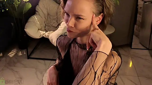 Eva Natsumi online show from 11-15-25, 05:17