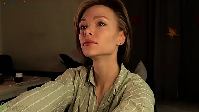 Eva Natsumi online show from 11-17-25, 02:21