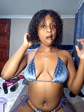 Queen-Chocolate online show from 03-08-25, 08:35