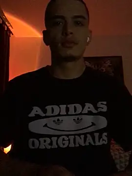 Snapshot of danny_42027 chatting on 01-10-25, 03:29 danny 42027 online show from 01-10-25, 03:29