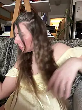 sophielove888 online show from 04-19-26, 06:10