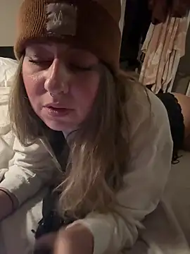 sophielove888 online show from 11-10-25, 09:42