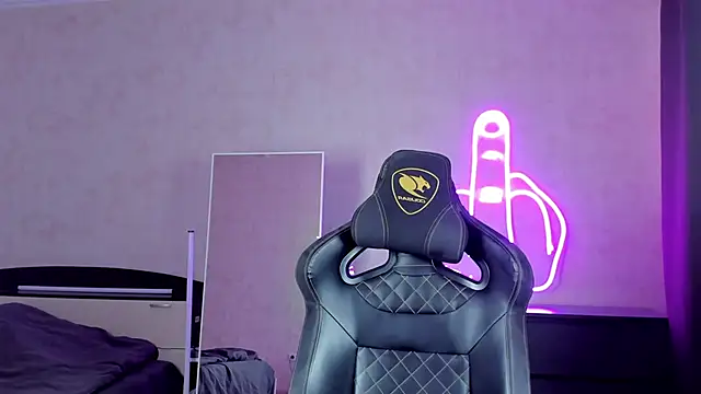 MasonWarholl online show from 12-19-24, 06:01