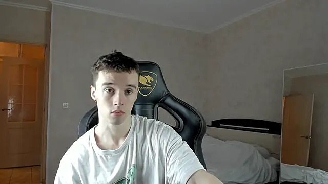 MasonWarholl online show from 03-01-25, 01:40