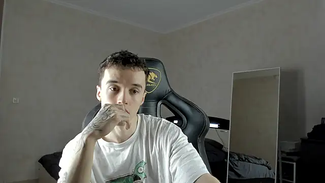 MasonWarholl online show from 03-04-25, 03:44