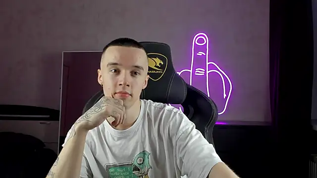 MasonWarholl online show from 12-14-24, 03:36