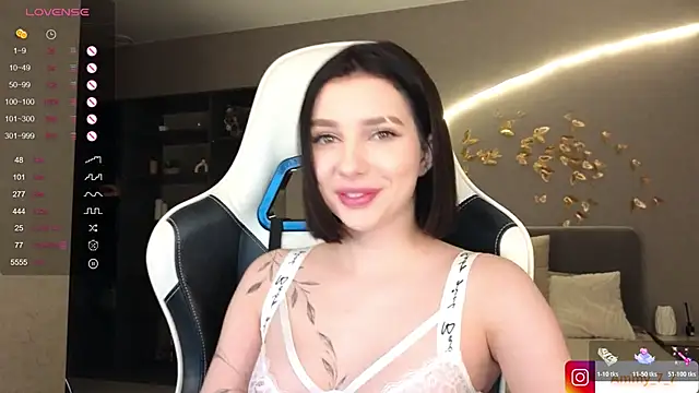 ammy cummy online show from 11-27-25, 09:32