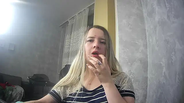 ViolaCandy online show from 11-20-25, 02:40