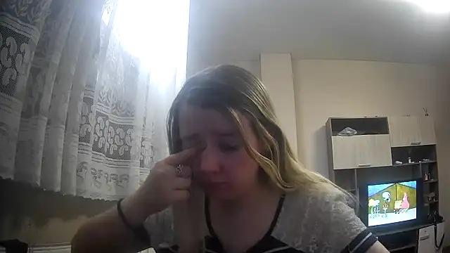 ViolaCandy online show from 10-26-25, 04:57