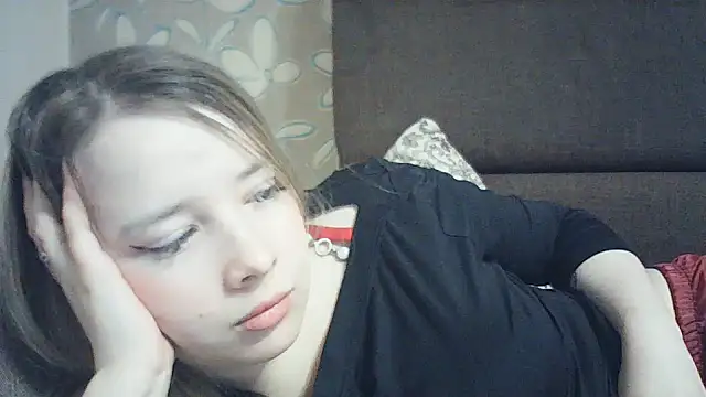 ViolaCandy online show from 05-14-26, 05:59