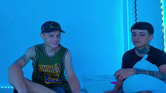 Snapshot of HOT_boy2025 chatting on 02-01-25, 03:30 HOT boy2025 online show from 02-01-25, 03:30