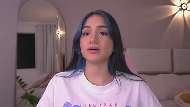 AnnyHizzle online show from 06-04-26, 12:26
